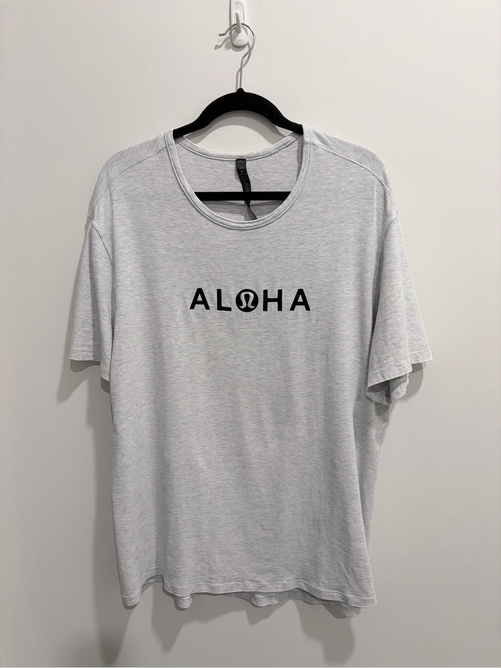 Lululemon Hawaii Aloha 5 Year Basic Tee - Heathered Light Gray / Size XXL